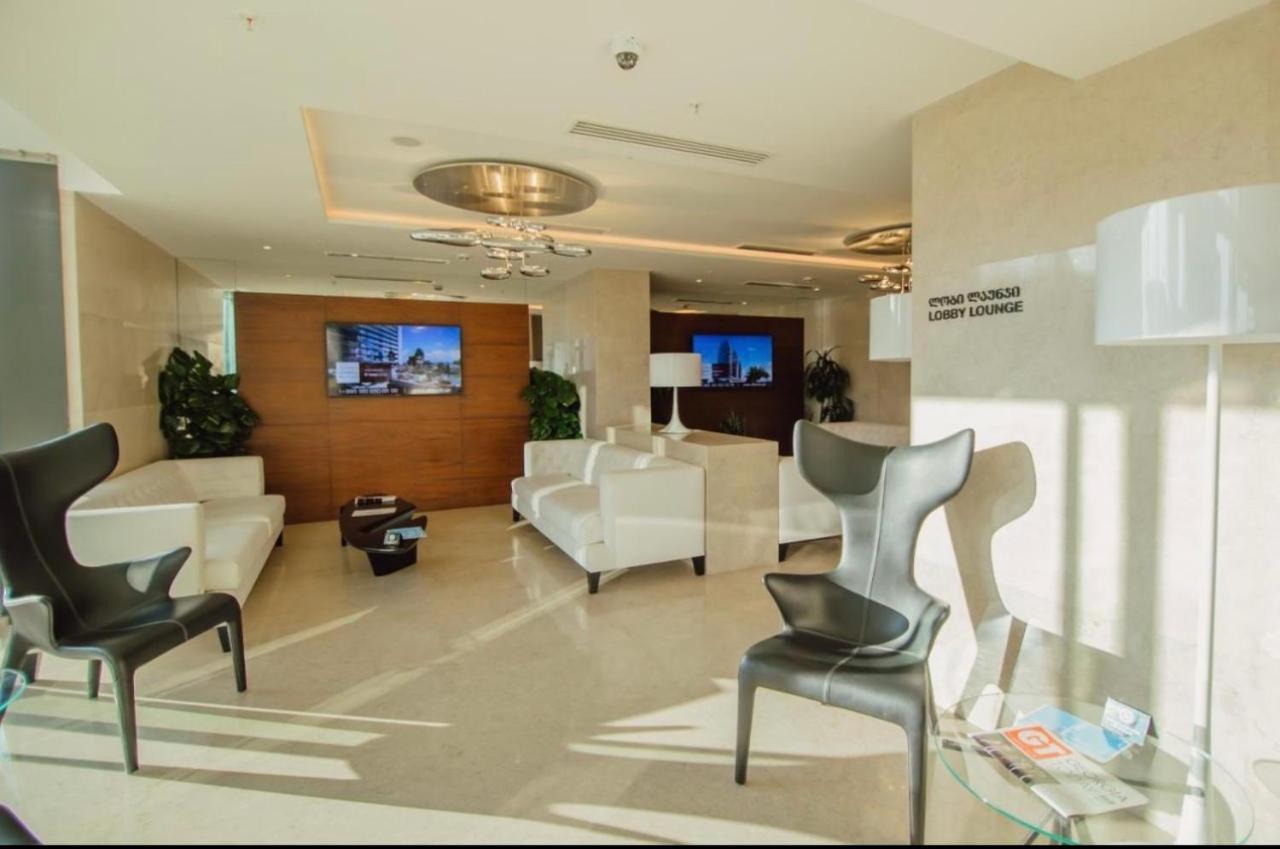 מלון Royal Panorama Courtyard באטומי מראה חיצוני תמונה